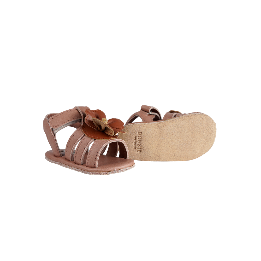 Tuti Fields Sandals | Hibiscus