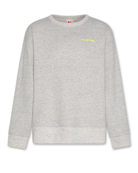 oscar sweater biking