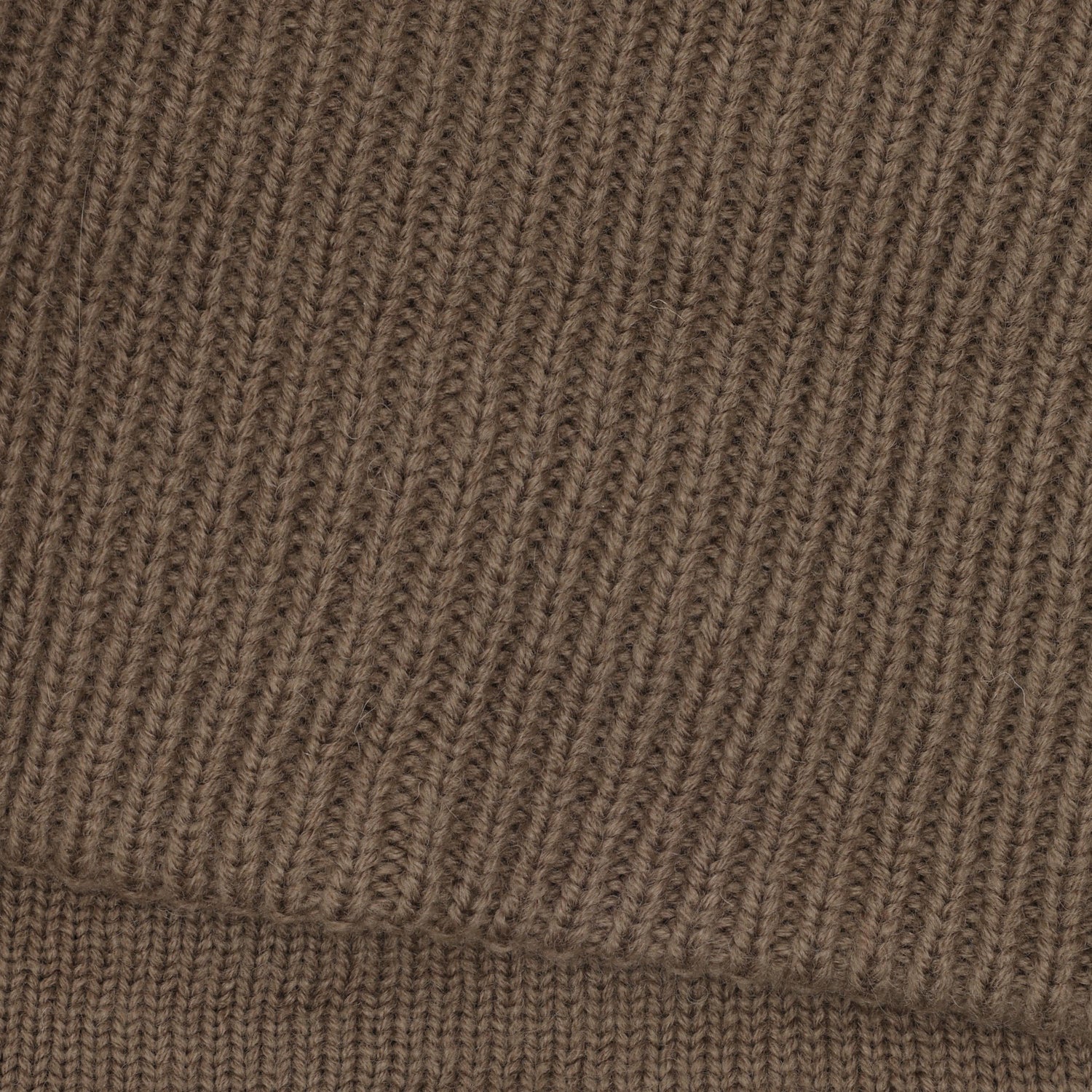 PRE-ORDER Neckwarmer