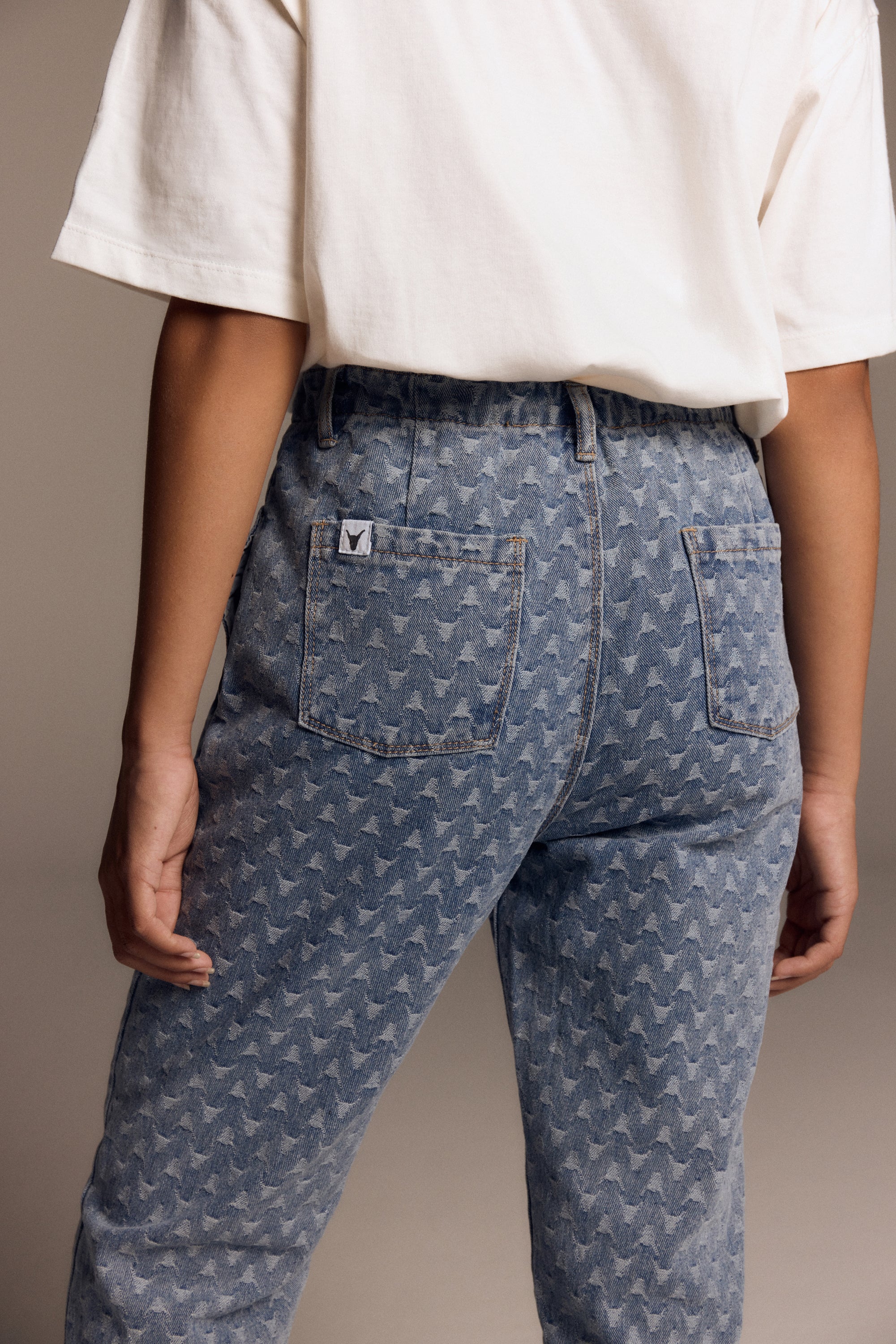 TAPERED BULL DENIM PANTS