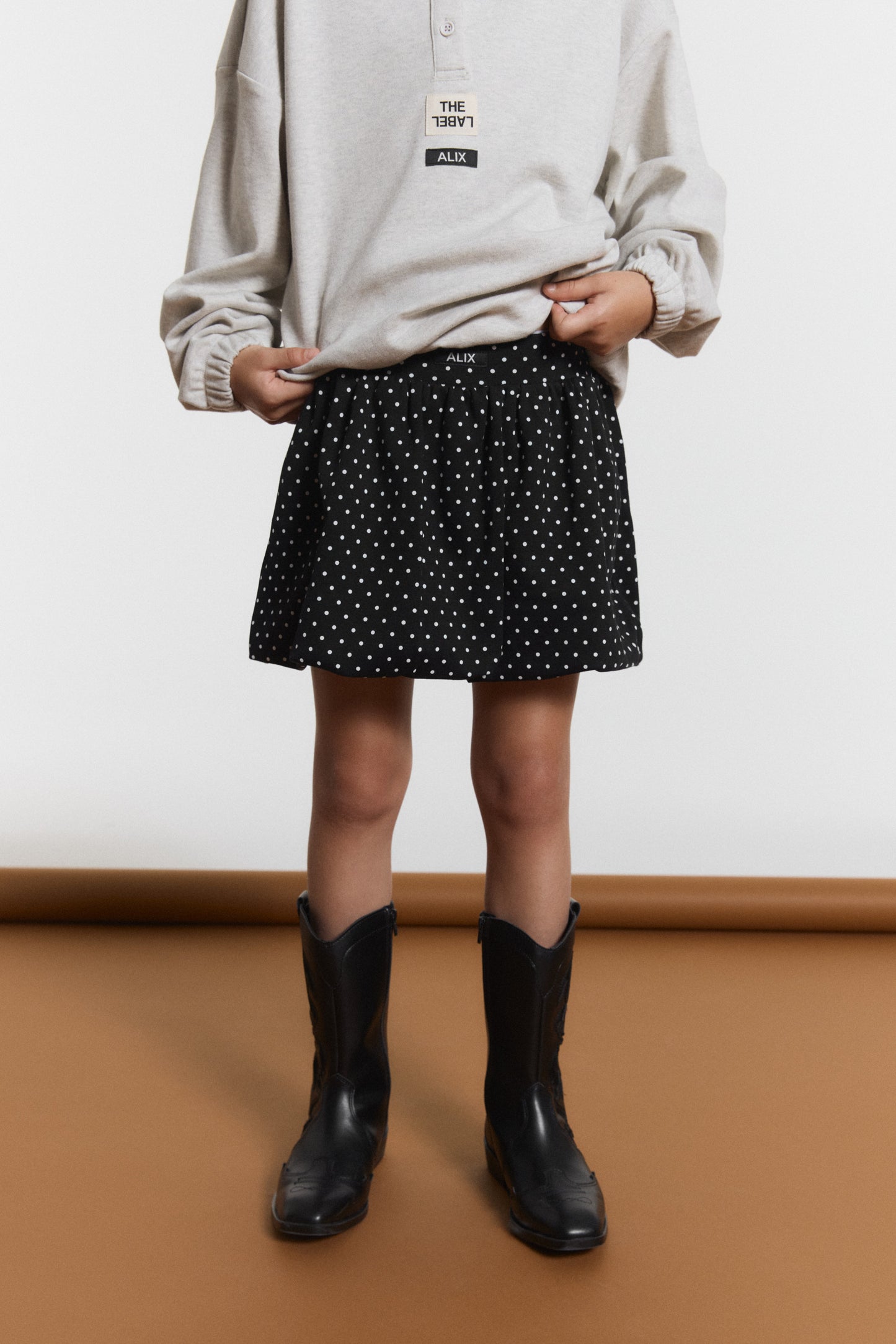 dot skirt