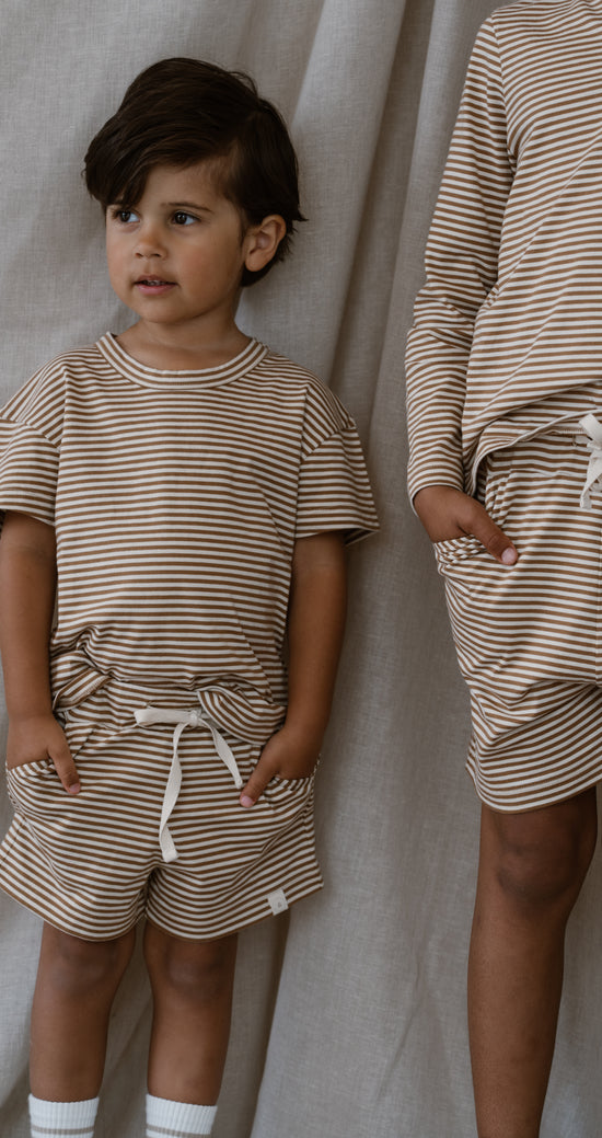 Navy Natural - Niels short