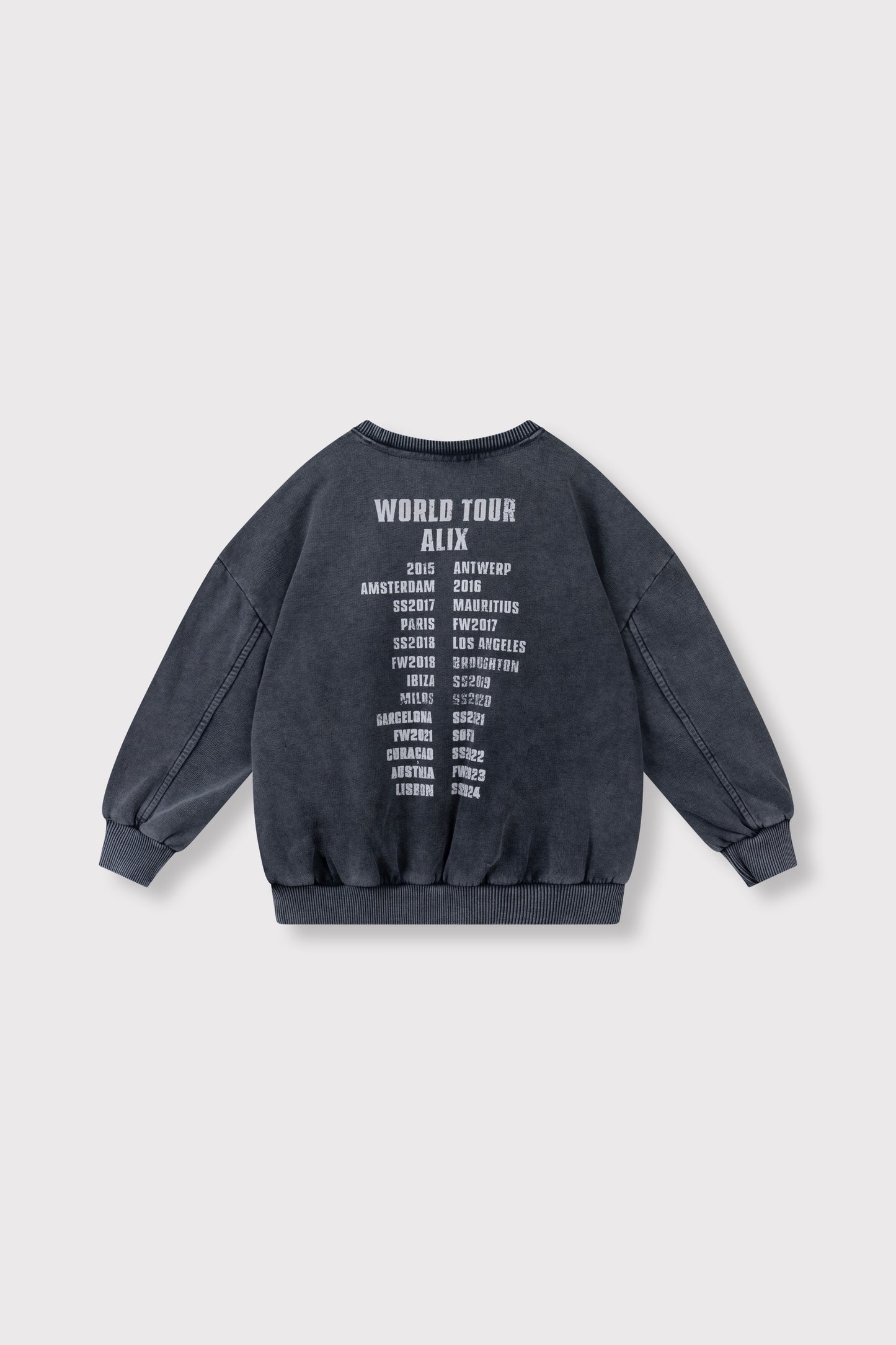 ALIX ON TOUR SWEATER