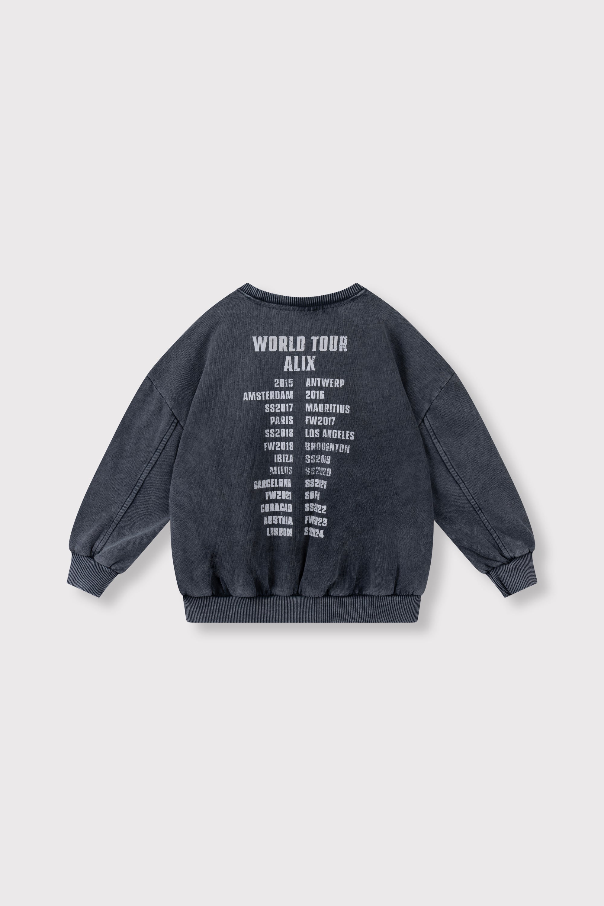 ALIX ON TOUR SWEATER