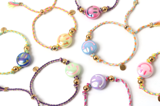 Love Issue - Smiley Armband