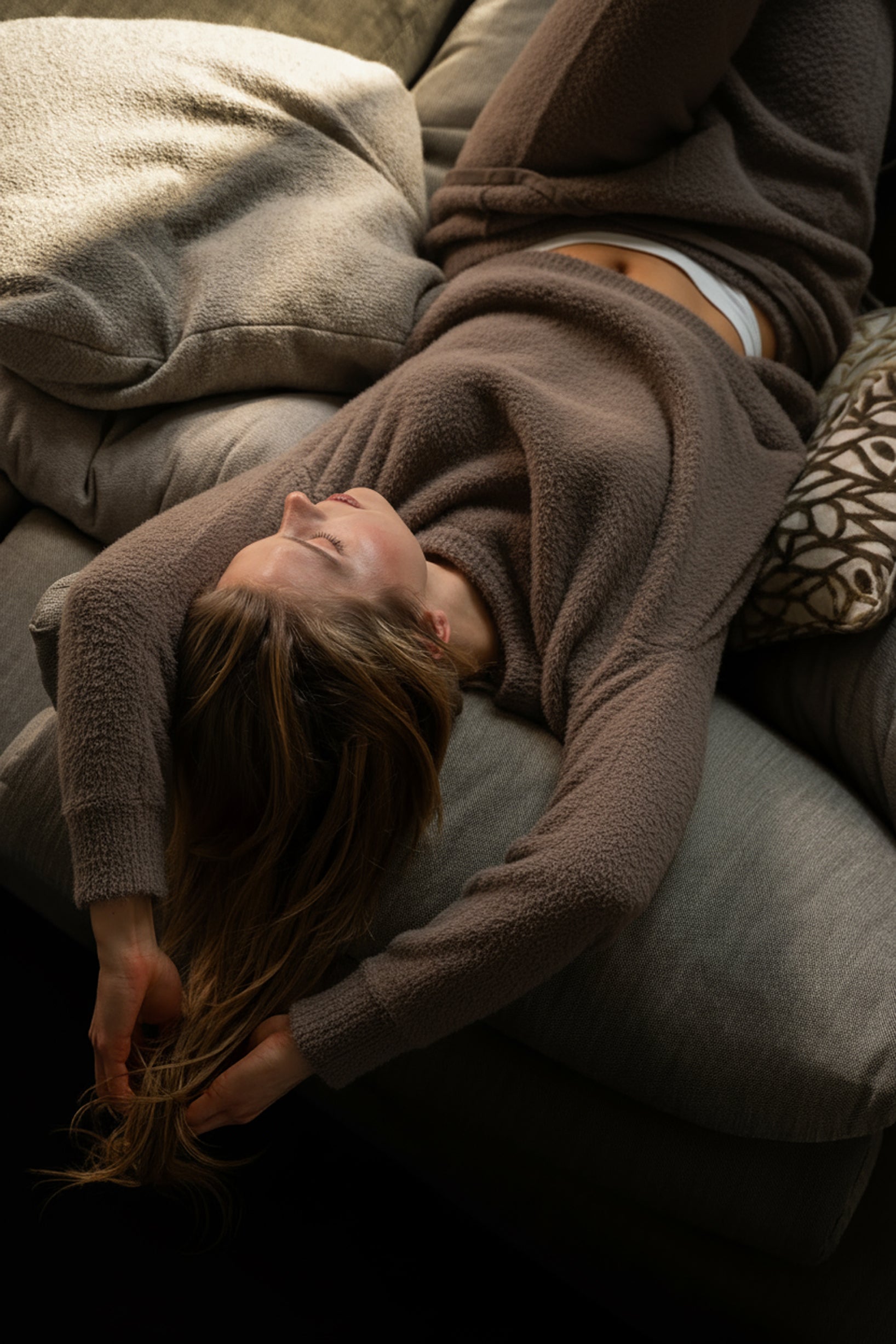 Courier - Crewneck Fluffy