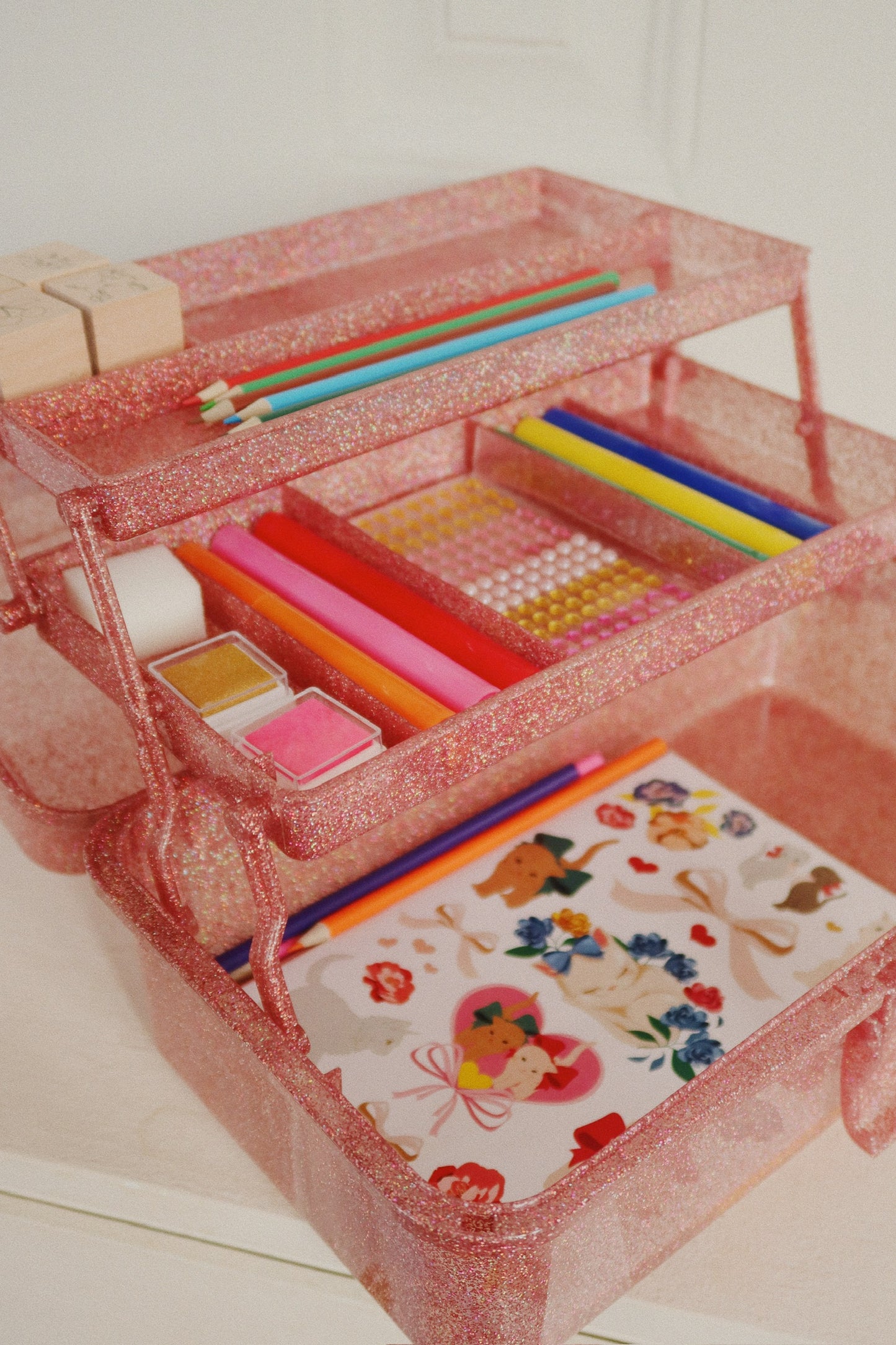 Knutselkist met inhoud