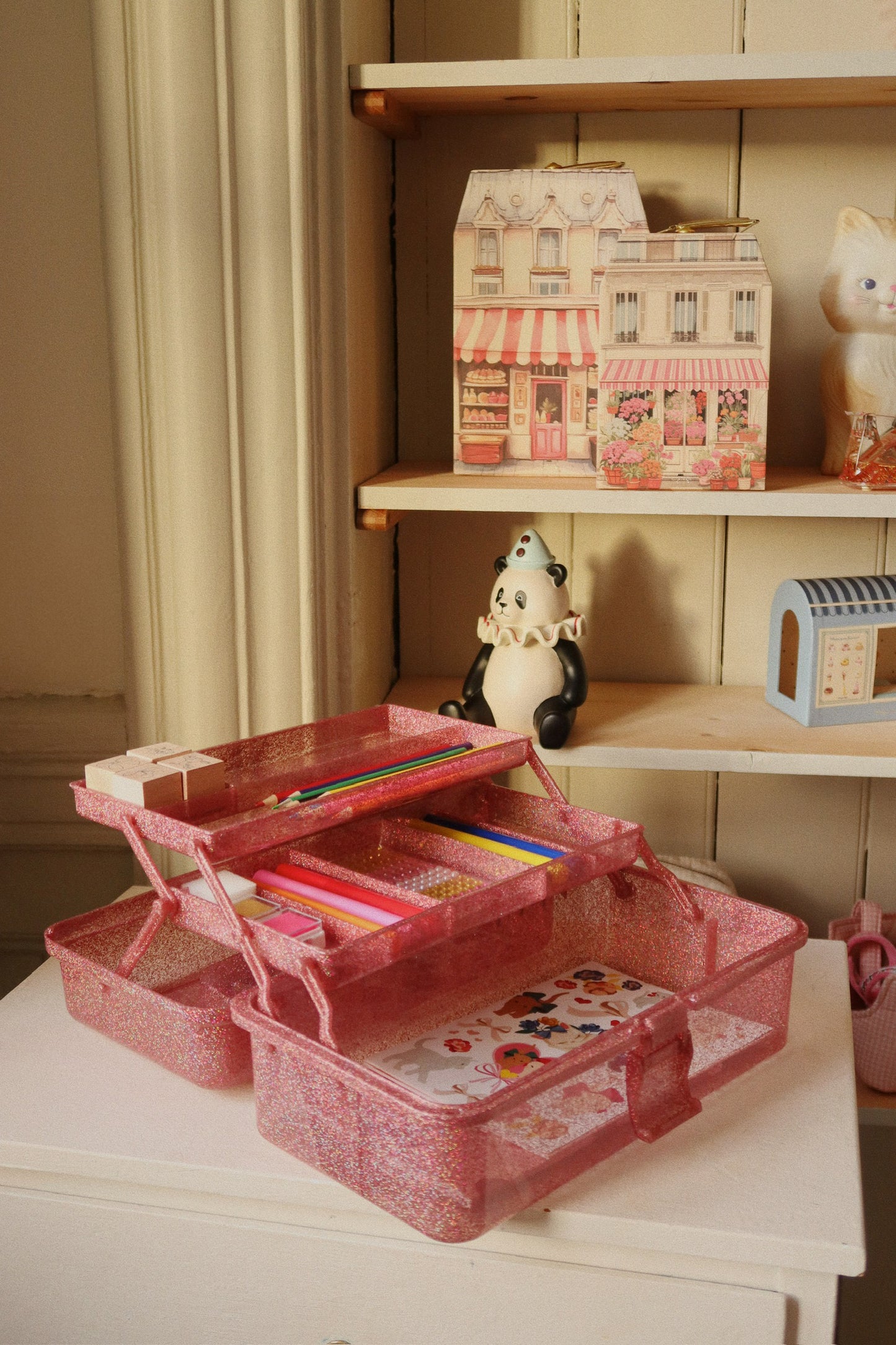 Knutselkist met inhoud