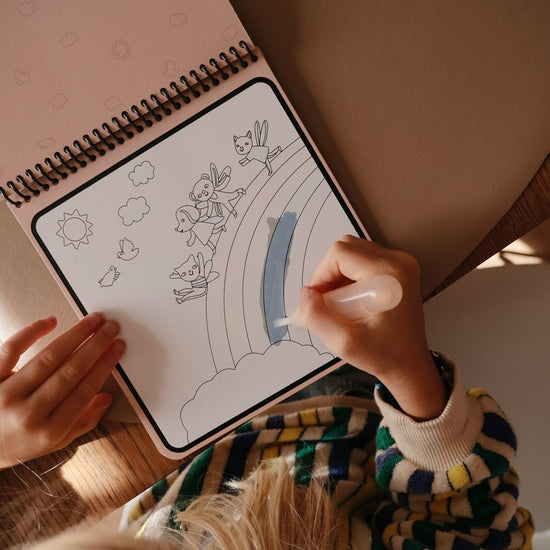 Mushie - Fairies, Kleuren met water