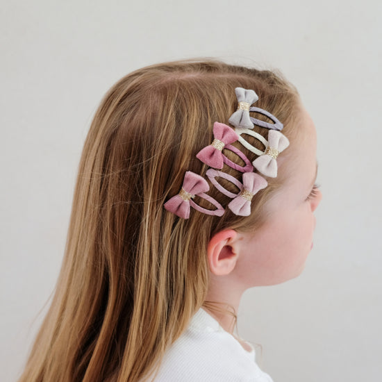 TINKERBELL VELVET BOW MINI CLIC CLACS 5 st.