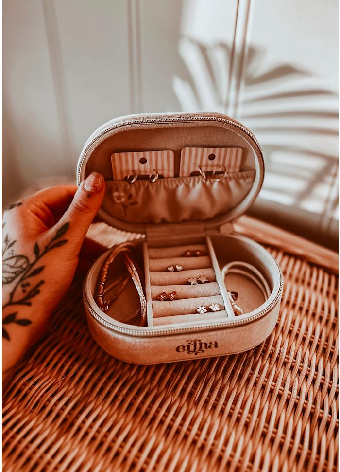 Aura Jewelry Box